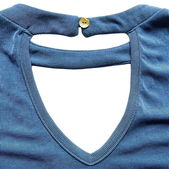 Kim & Cami blouse swing a-line rib fabric keyhole front back denim blue size L - Picture 12 of 13